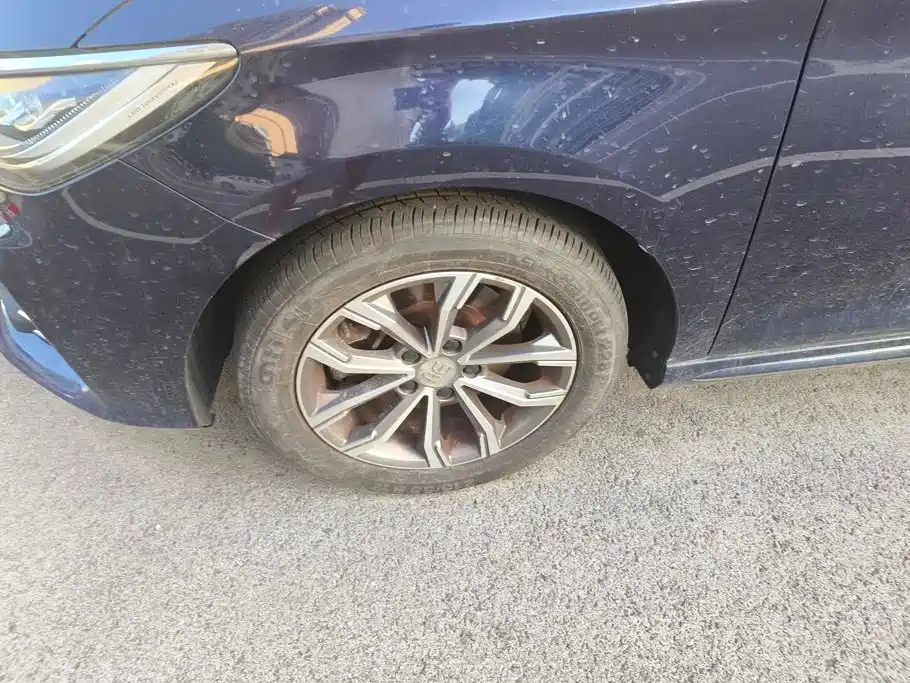 BYD MAX — миниатюра 6