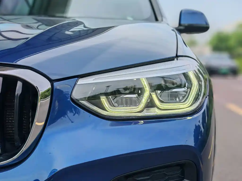 BMW X3 — миниатюра 8