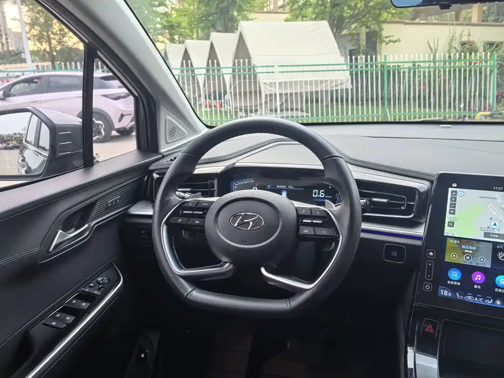 Hyundai Custo — миниатюра 13