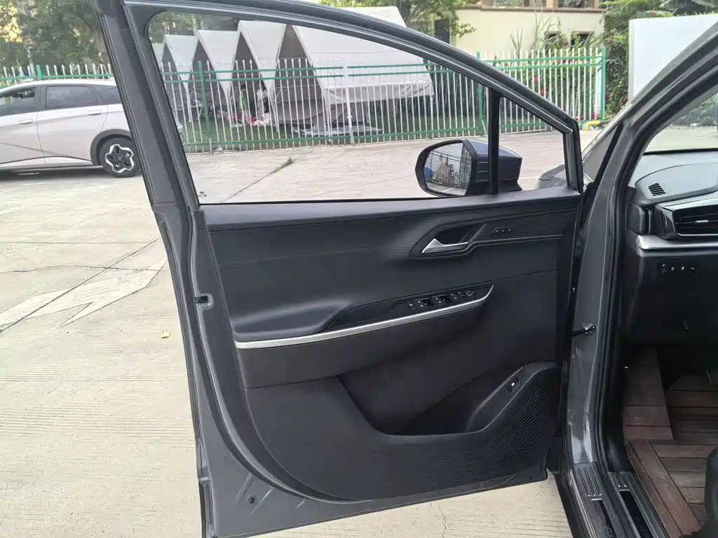 Hyundai Custo — миниатюра 34