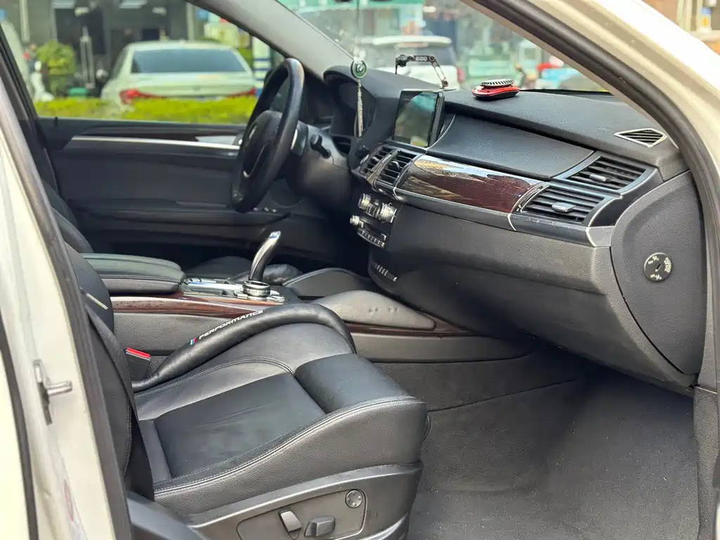 BMW X6 xDrive35i, фото 12