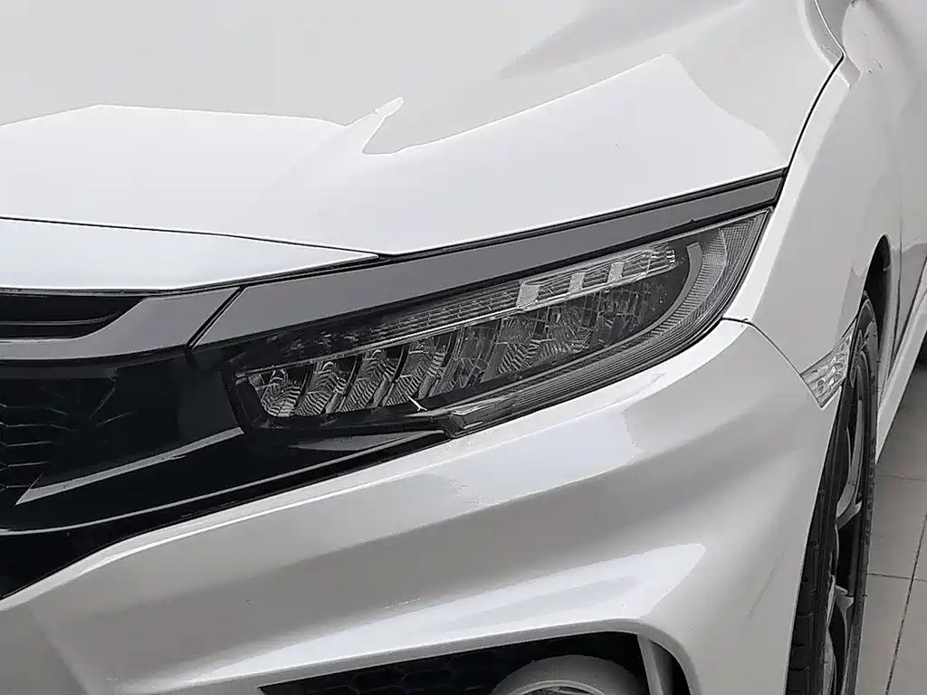 Honda Civic — миниатюра 7