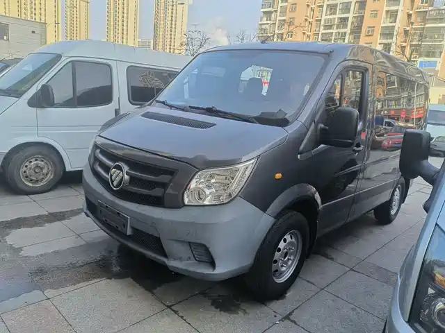 FOTON TUANO