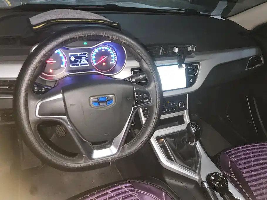 Geely Vision — миниатюра 12