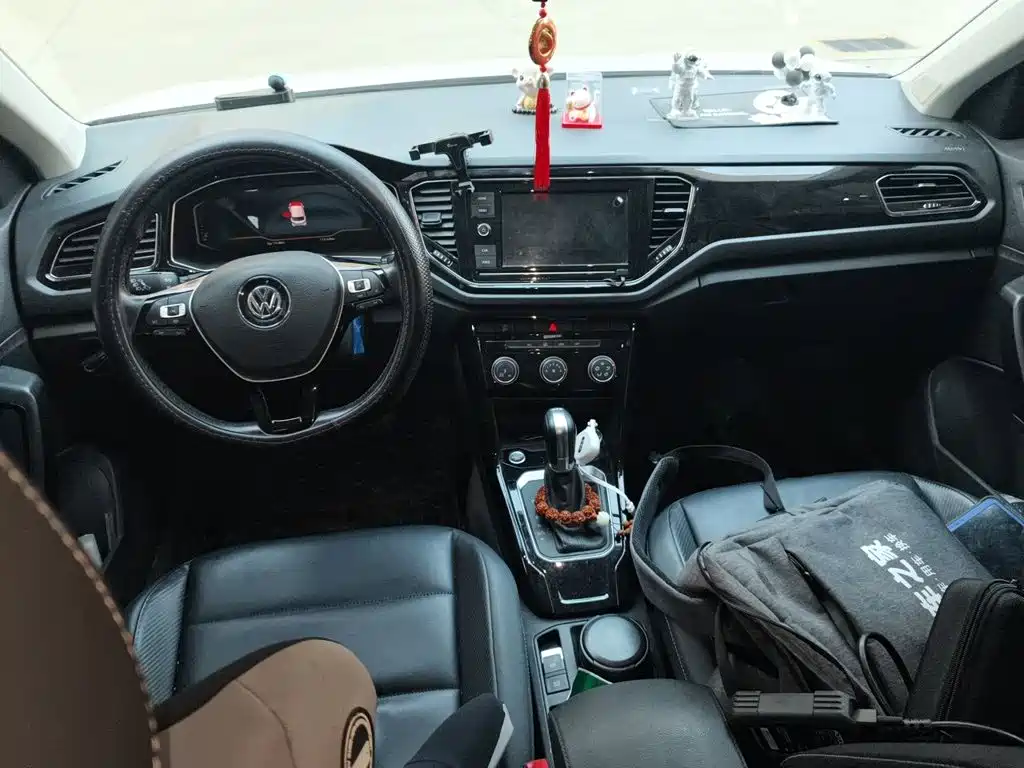 Volkswagen T-Roc — миниатюра 13