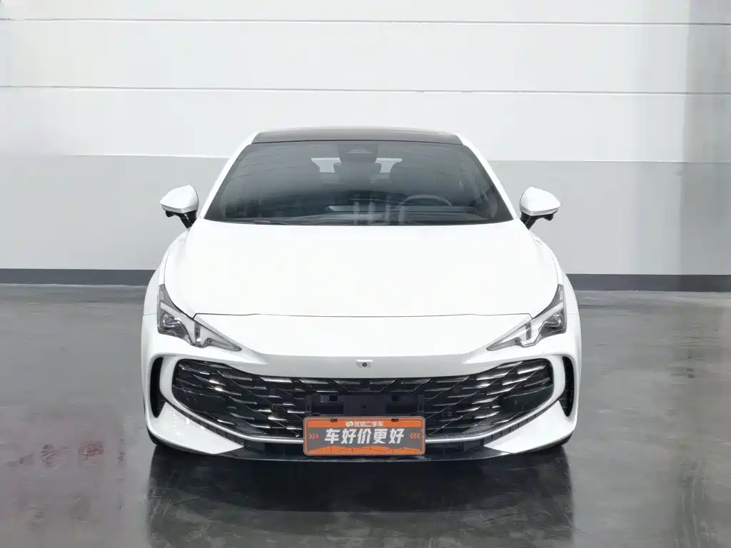 MG 7 2023 2.0T AT Trophy+