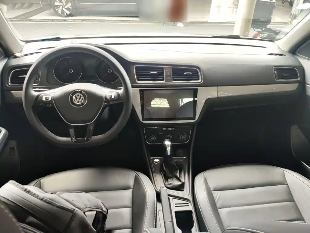 Volkswagen Lavida — миниатюра 10