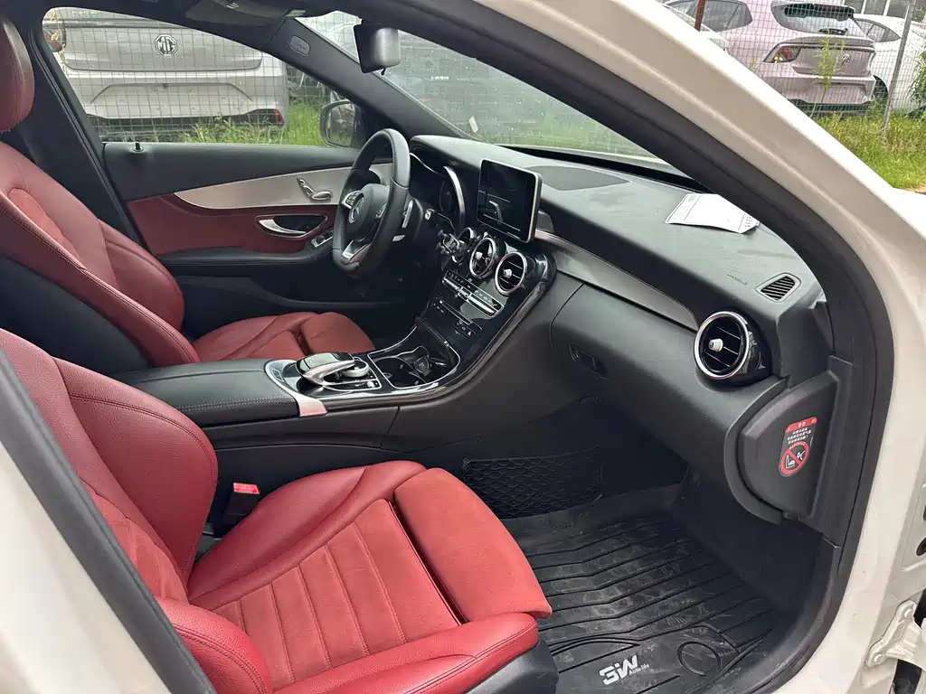 Mercedes-Benz C-Class — миниатюра 14