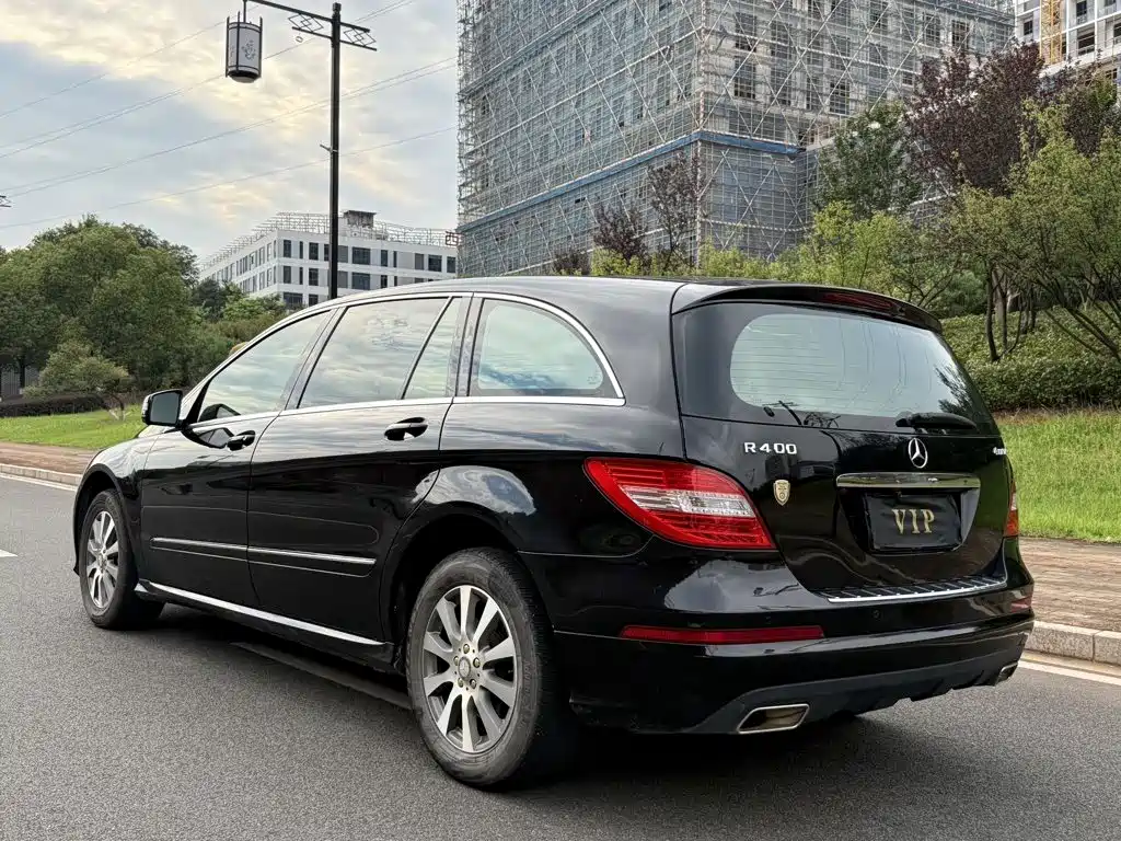 Mercedes-Benz R 2011 R 300 L