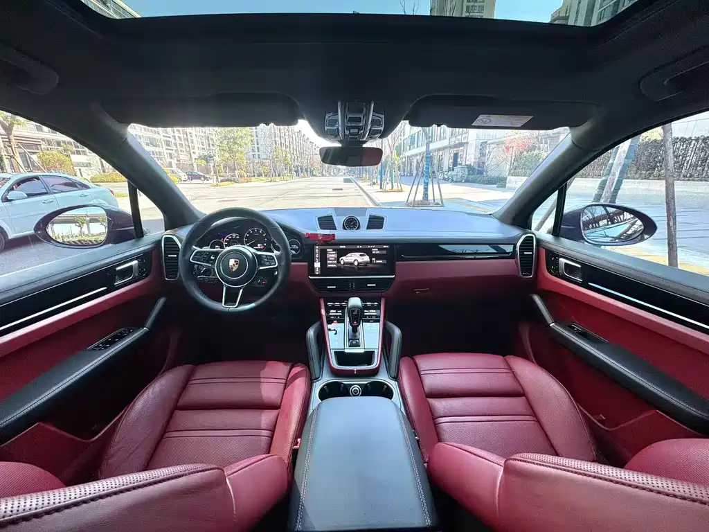 PORSCHE CAYENNE NEW ENERGY