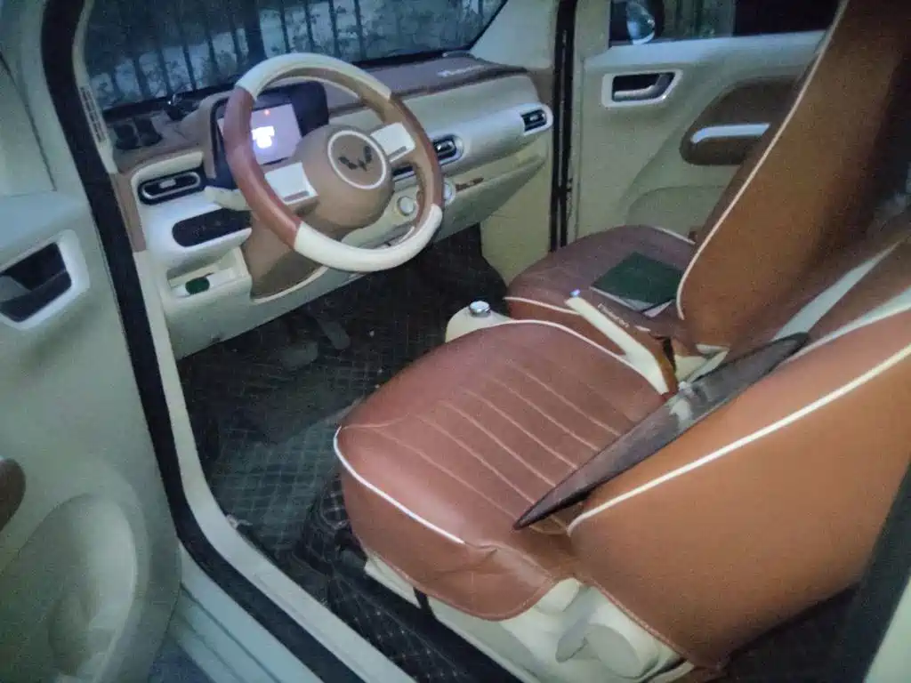 Wuling MINIEV — миниатюра 17