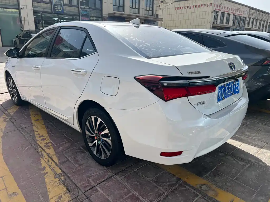Toyota Corolla — миниатюра 7