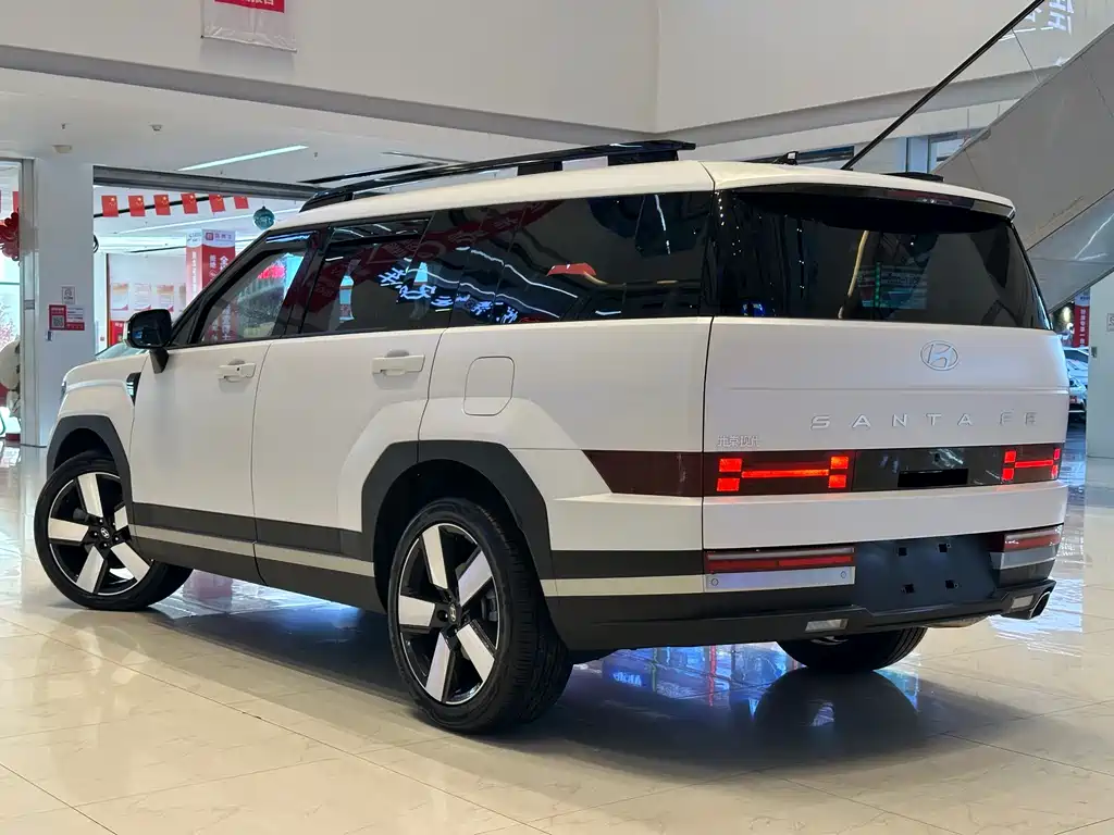Hyundai Santa Fe — миниатюра 6