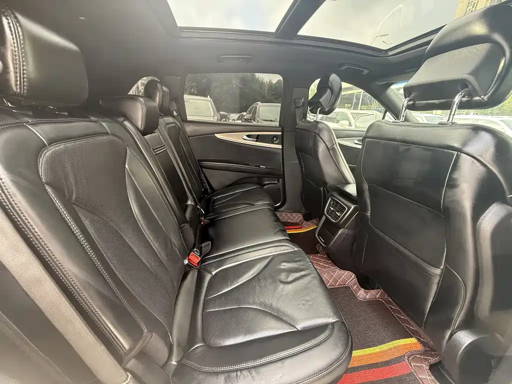 Lincoln MKX 2018 2.0T
