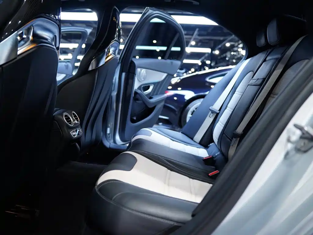 Mercedes-Benz C-Class AMG — миниатюра 27
