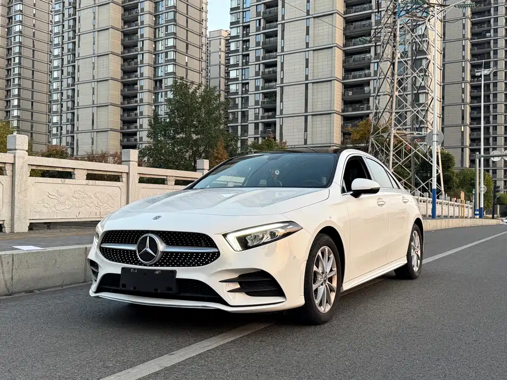 MERCEDES-BENZ A CLASS