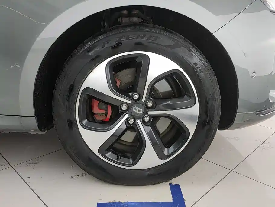 AITO Wenjie AITO M5 — миниатюра 6