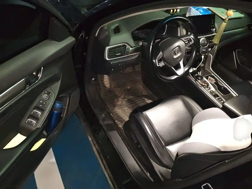 Honda Accord — миниатюра 14