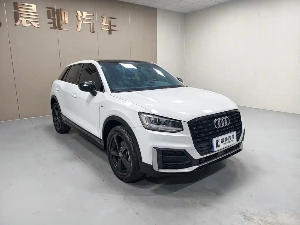 Audi Q2L — миниатюра 3