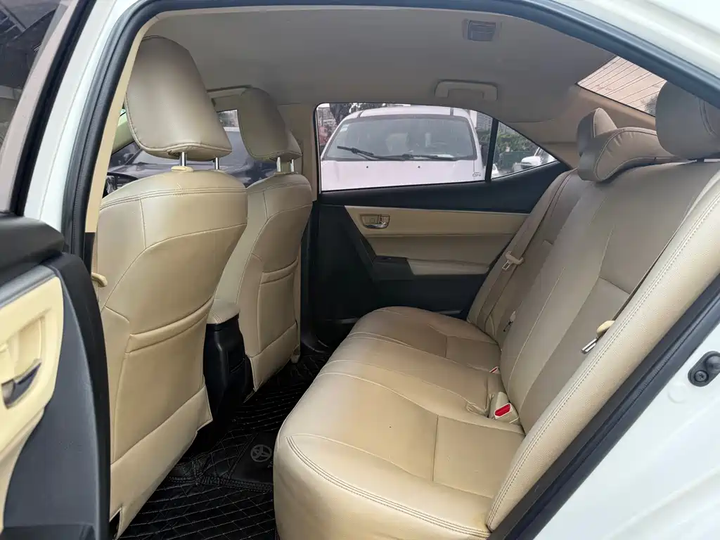 Toyota Corolla — миниатюра 6