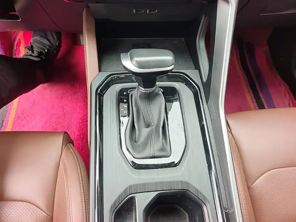 Geely Vision X6 — миниатюра 14