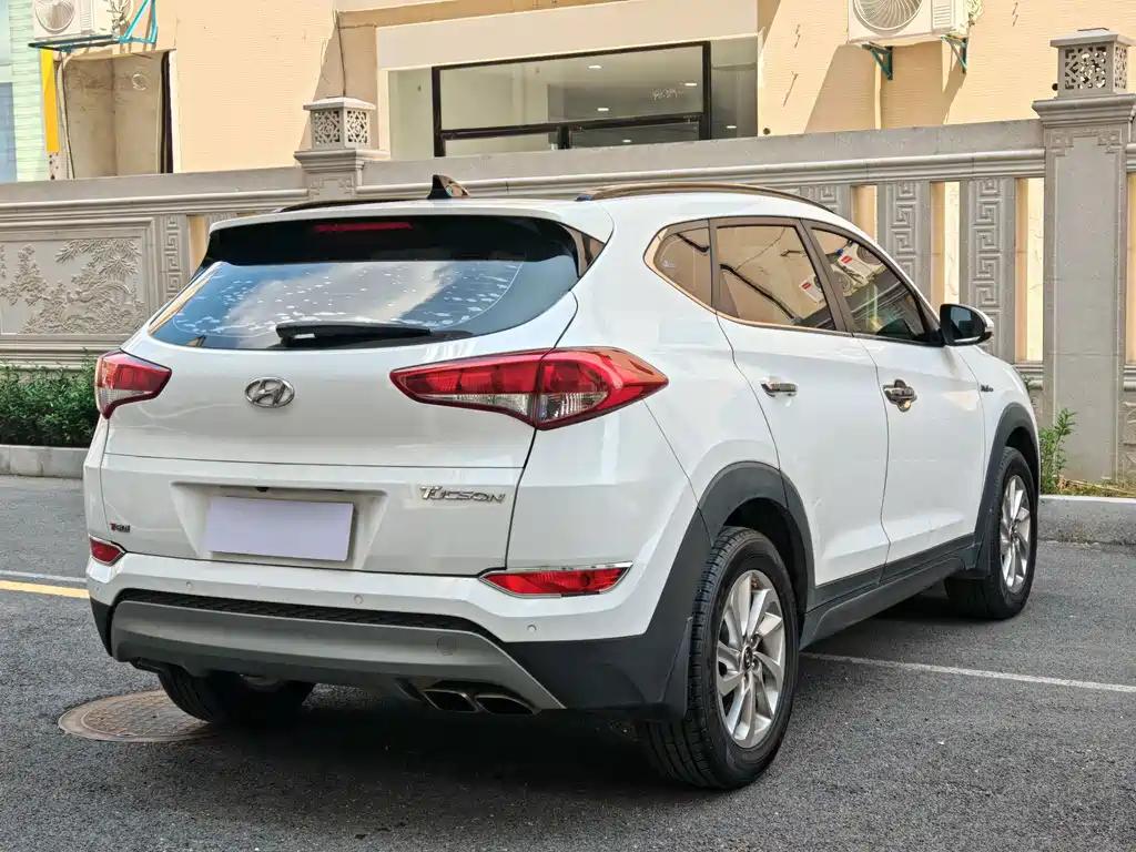 Hyundai Tucson — миниатюра 6