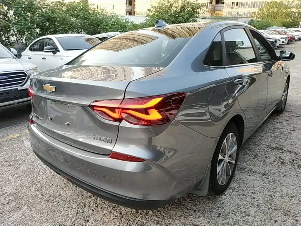 Chevrolet Monza — миниатюра 7