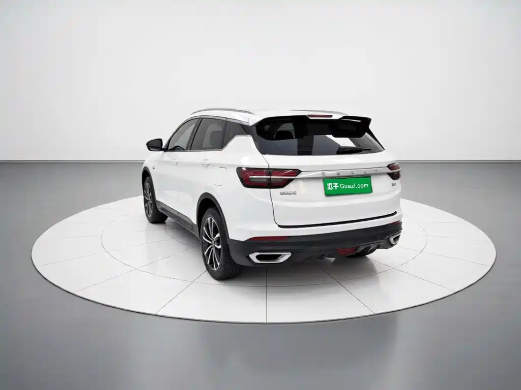 Geely Binyue — миниатюра 4