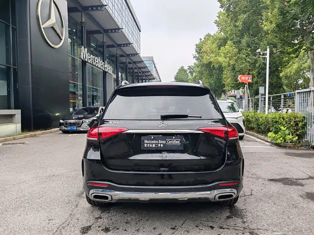 Mercedes-Benz GLE (Import) — миниатюра 6