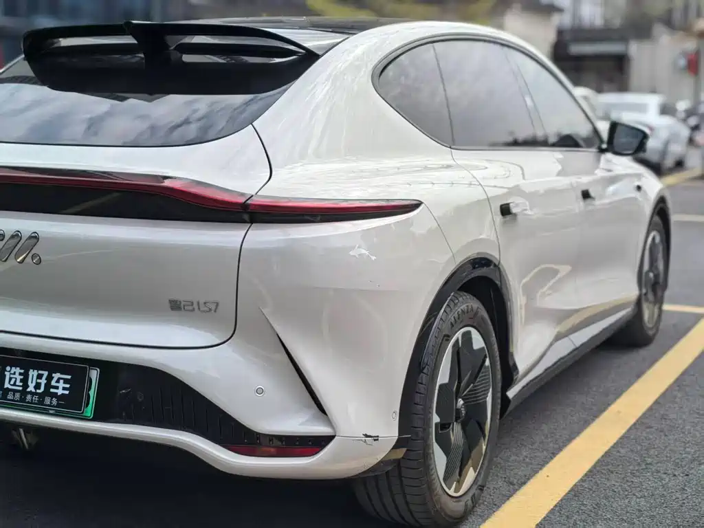 ZHIJI AUTOMOBILE ZHIJI LS7