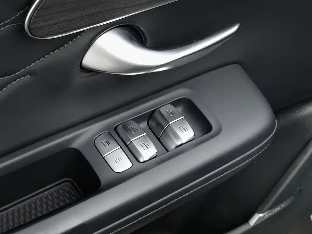 Chery Arrizo 8 PRO — миниатюра 9