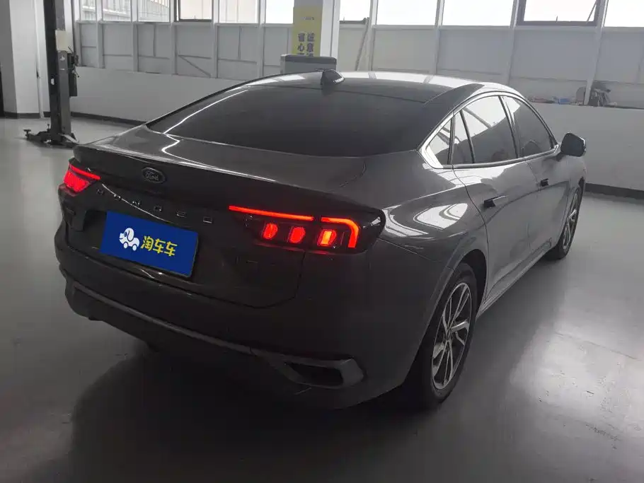 Ford Mondeo — миниатюра 3