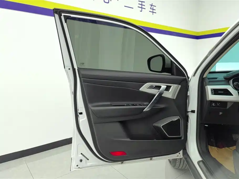 GEELY AUTOMOBILE BOYUE