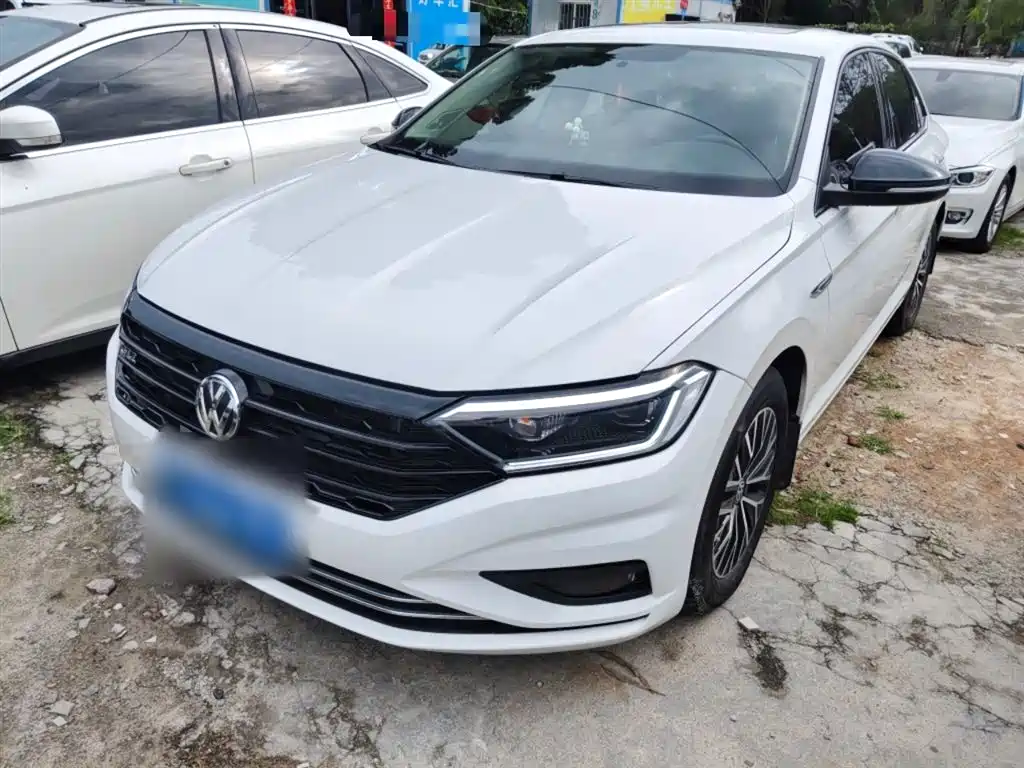 Volkswagen Sagitar 2021