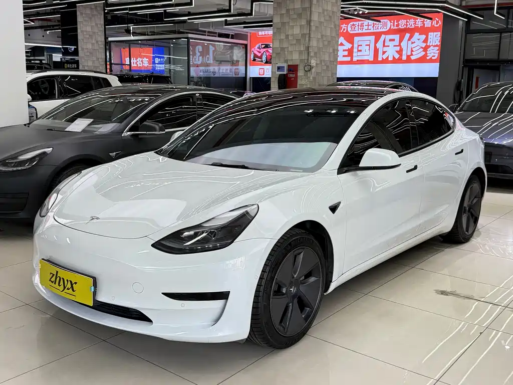 Tesla Model 3 2023