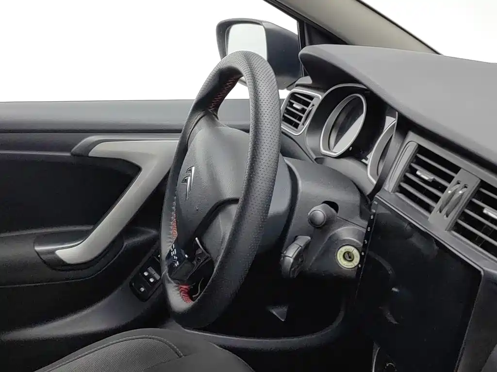 Citroen C3-XR — миниатюра 22