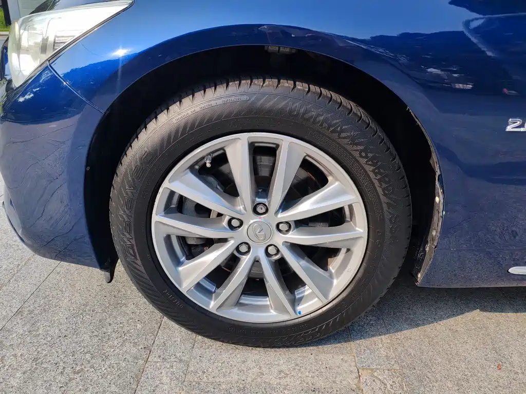 Infiniti Q50L — миниатюра 24
