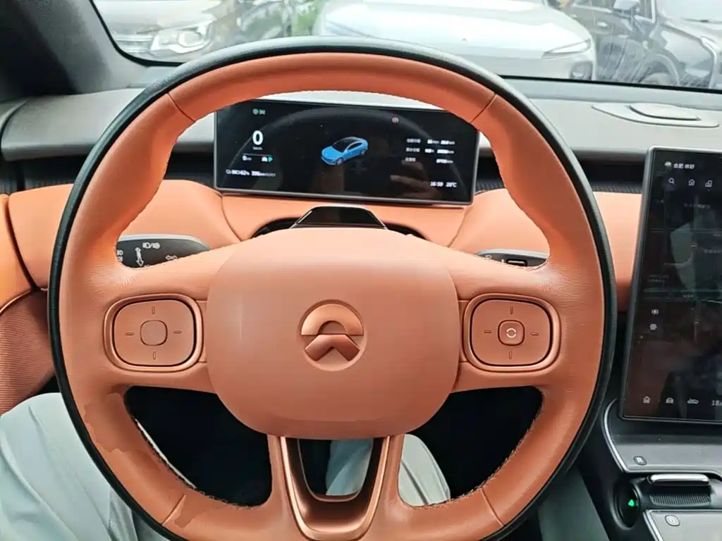 NIO ET5 — миниатюра 11