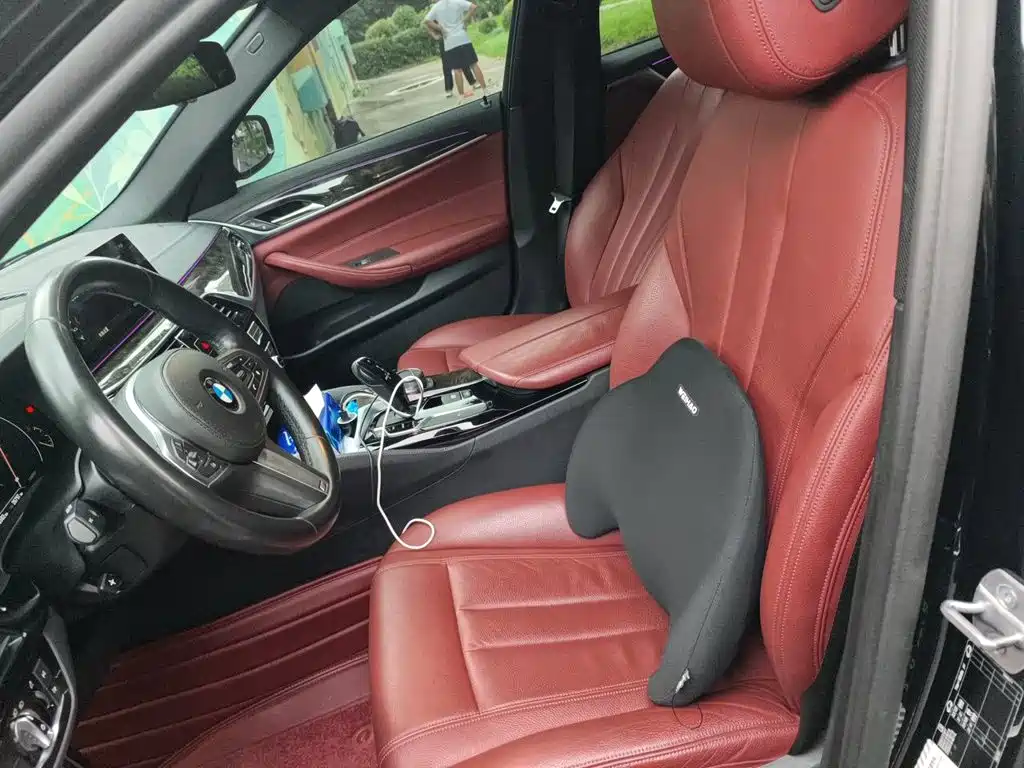 BMW 5 Series — миниатюра 8