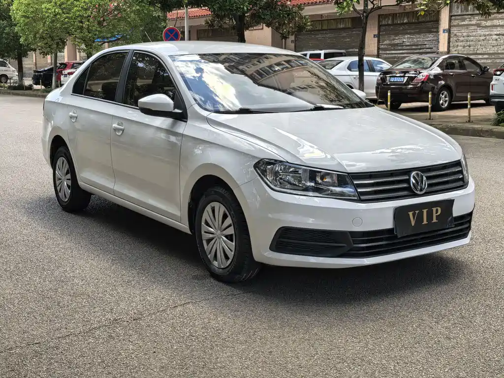 Volkswagen Santana — миниатюра 3