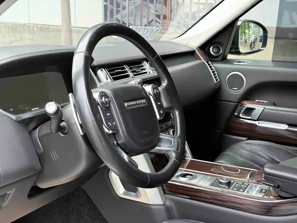 Land Rover Range Rover 2017 3.0 SC V6 AB Long Wheelbase