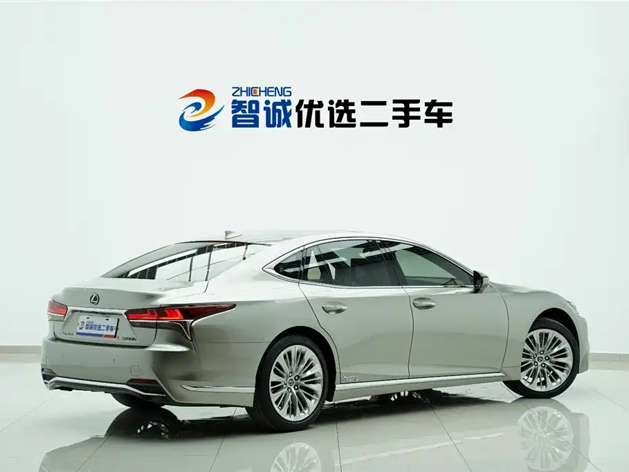 Lexus LS 2018 500h Executive V