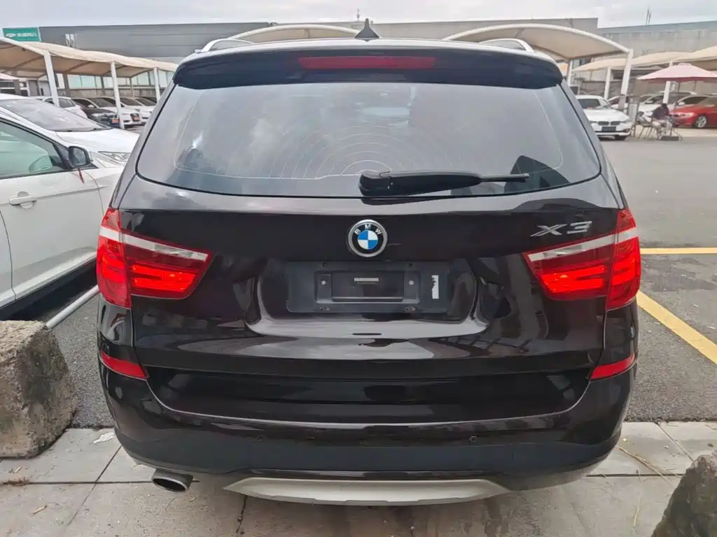 BMW X3 (Import) — миниатюра 6