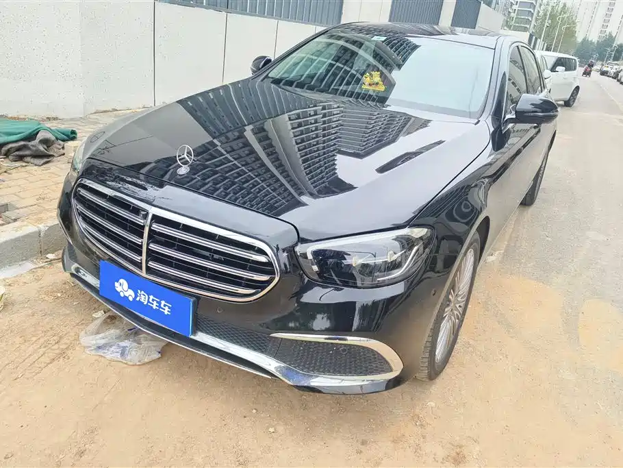 Mercedes-Benz E-Class 2021