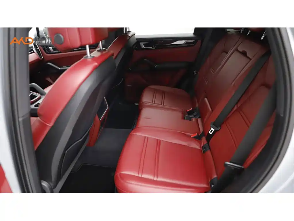 Porsche Cayenne Hybrid — миниатюра 7