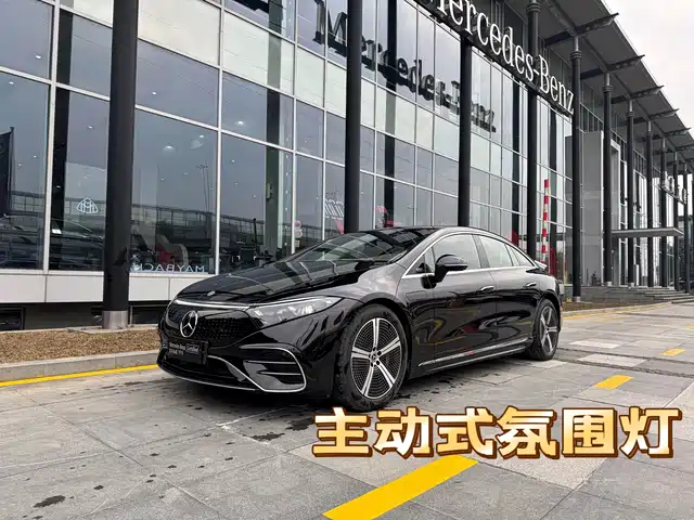 MERCEDES-BENZ EQS 2024