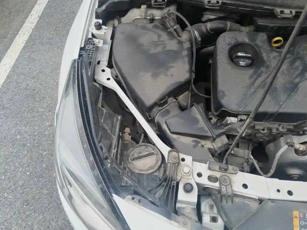 Buick Verano — миниатюра 20