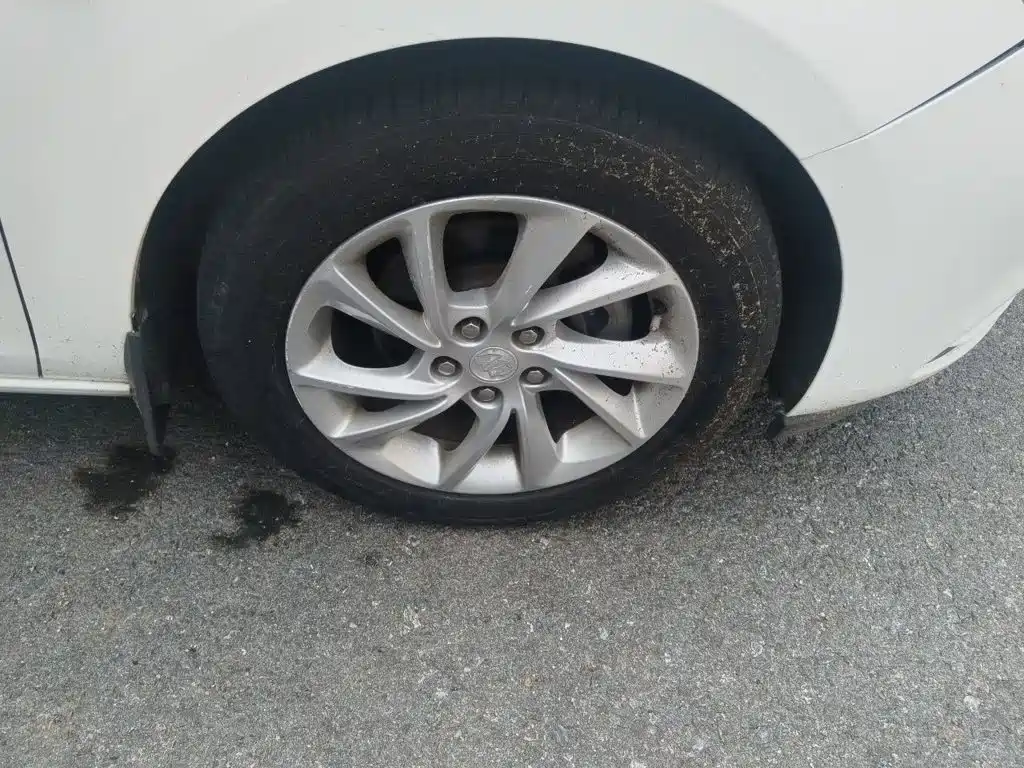 Buick Verano — миниатюра 24