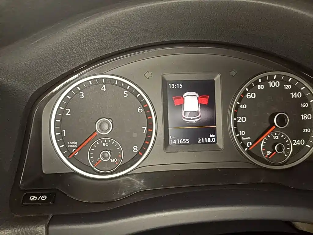 Volkswagen Tiguan — миниатюра 12