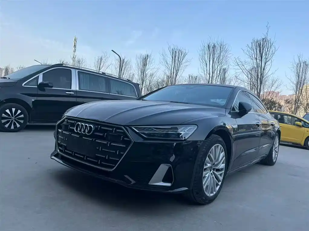 Audi A7L 2023